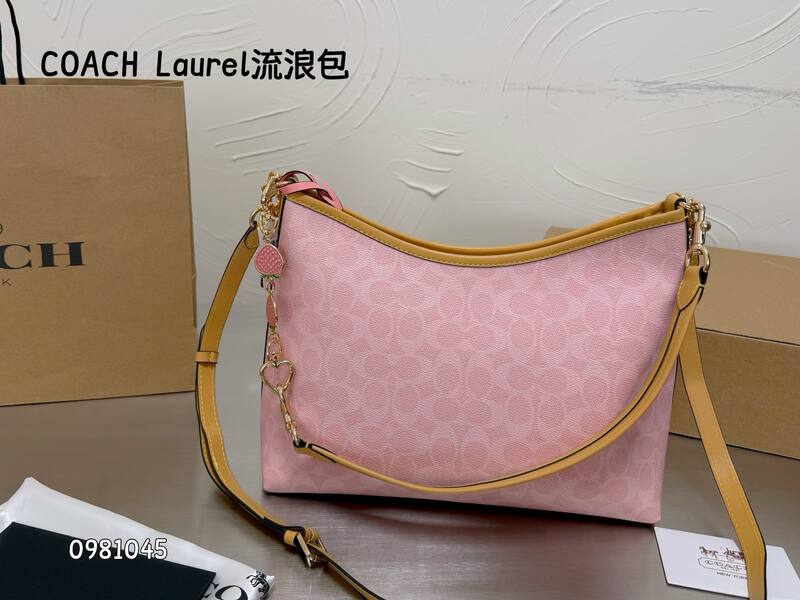 Coach Pink shoulder bag — Top Quality Replica