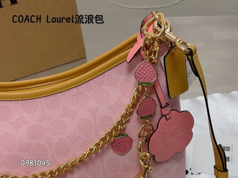 Coach Pink shoulder bag — Top Quality Replica