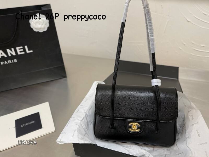 Chanel White shoulder — Top Quality Replica