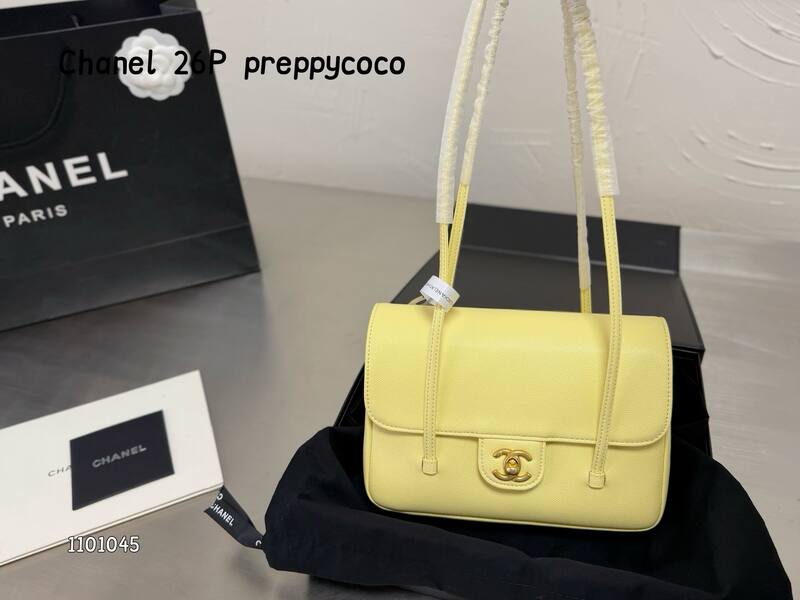 Chanel White shoulder — Top Quality Replica