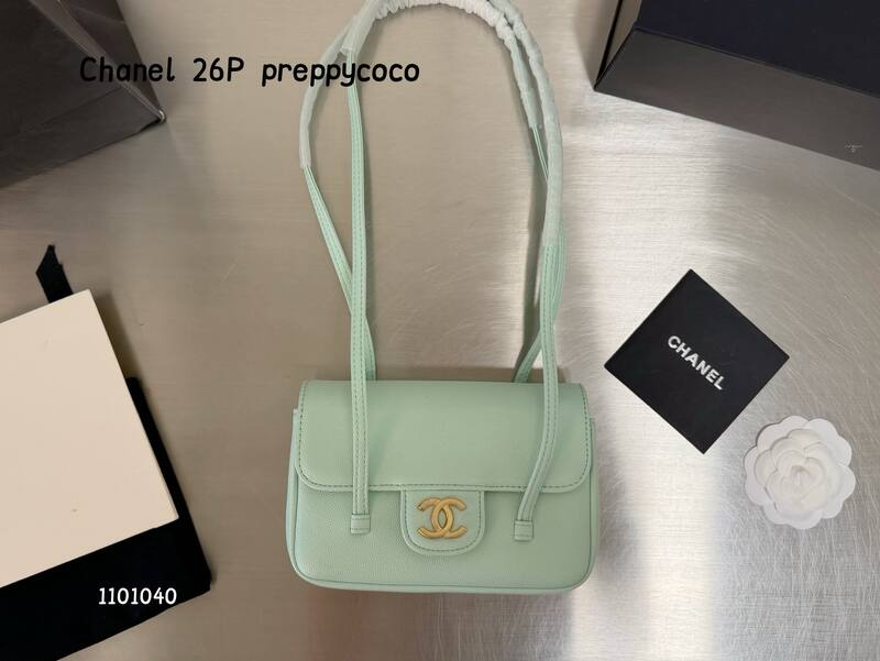 Chanel White Pink caviar leather shoulder — 1:1 Replica