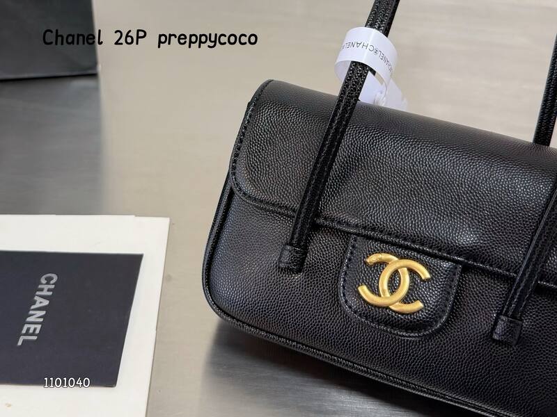 Chanel Black caviar leather shoulder — AAA Quality Replica