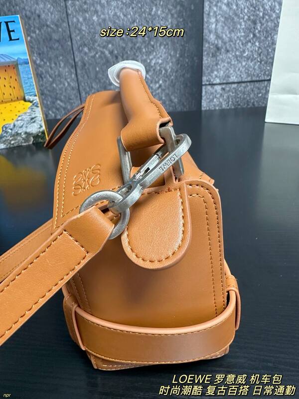 Loewe Puzzle Caramel smooth leather 24*15cm crossbody — Top Quality Replica