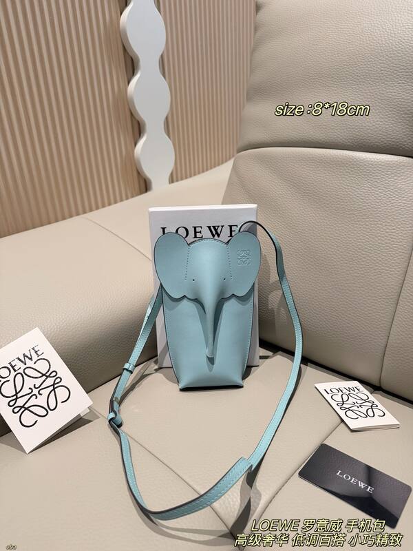 Loewe Elephant Pocket Black 8*18cm crossbody — AAA Quality Replica