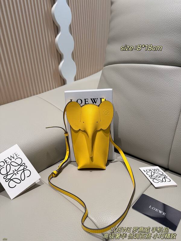 Loewe Elephant Pocket Black 8*18cm crossbody — AAA Quality Replica
