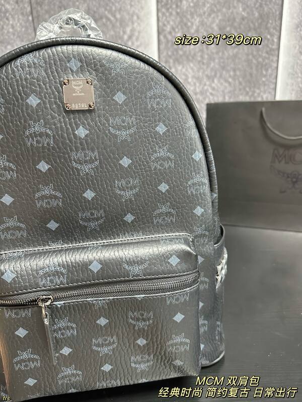 MCM Stark Black Visetos 31*39cm backpack — Top Quality Replica