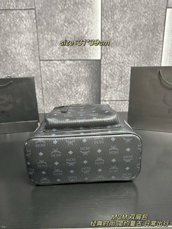 MCM Stark Black Visetos 31*39cm backpack — Top Quality Replica