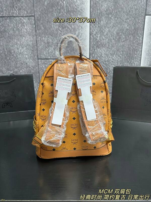 MCM Stark Cognac Visetos 30*37cm backpack — 1:1 Replica