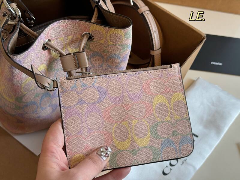 Coach Monogram shoulder bag — AAA Quality Replica