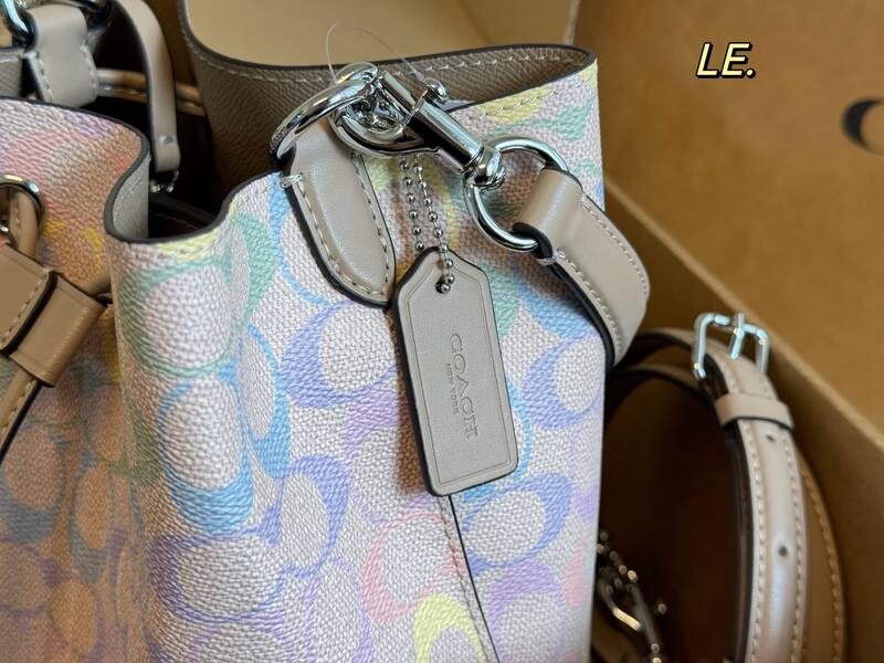 Coach Monogram shoulder bag — AAA Quality Replica