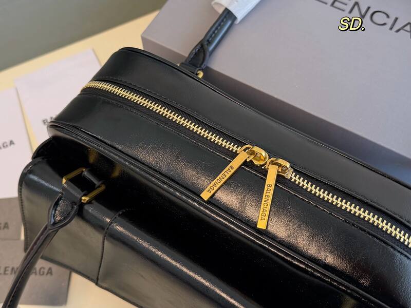 Balenciaga Hourglass Black 23x14x10cm shoulder bag — AAA Quality Replica