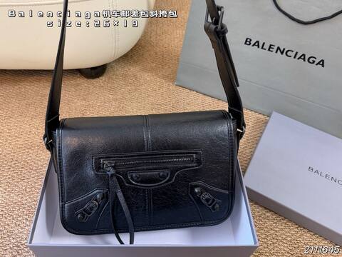 Balenciaga Black 26x19cm crossbody Top Quality Replica