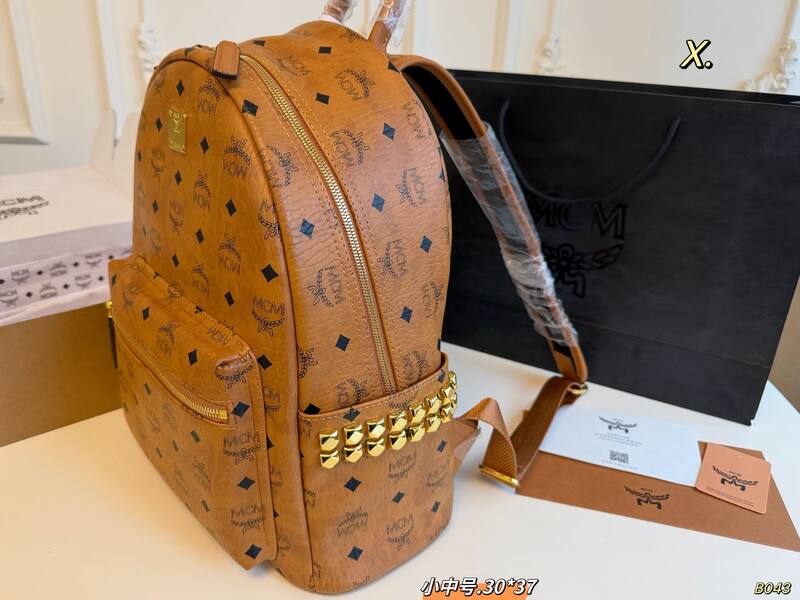 MCM Stark Cognac Visetos 30*37cm backpack — 1:1 Replica