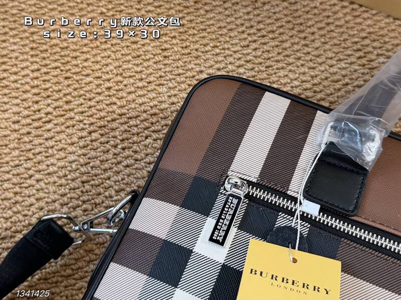 Burberry Brown Check work — Top Quality Replica