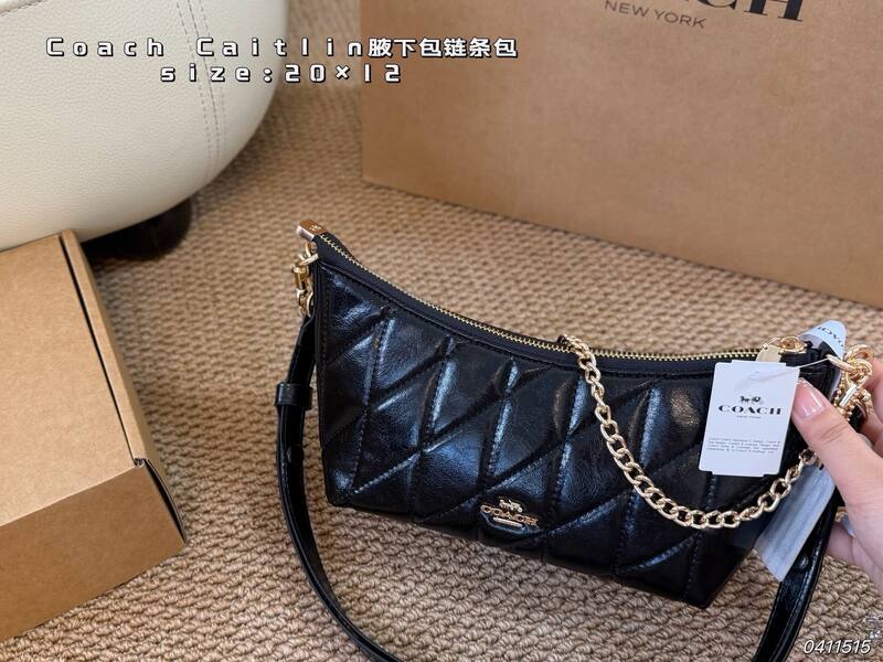 Coach Caitlin White Monogram shoulder — 1:1 Replica