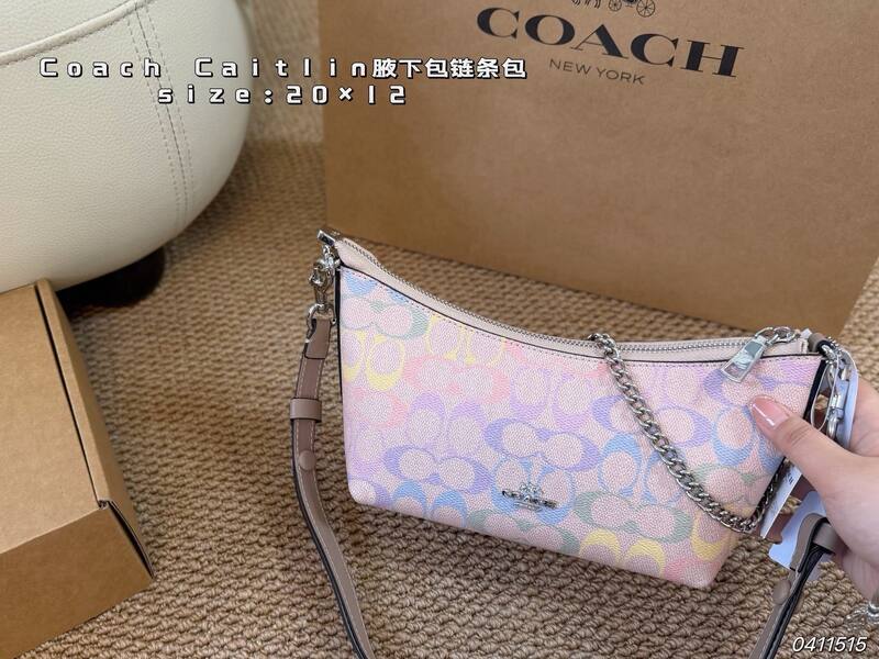 Coach Caitlin White Monogram shoulder — 1:1 Replica