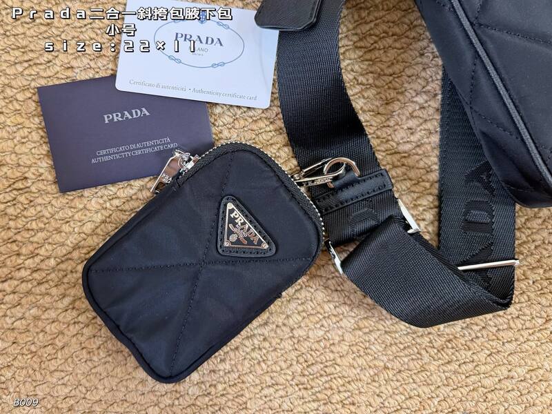 Prada Re-Edition 2005 Black Nylon Quilted small crossbody shoulder — Top Quality Replica
