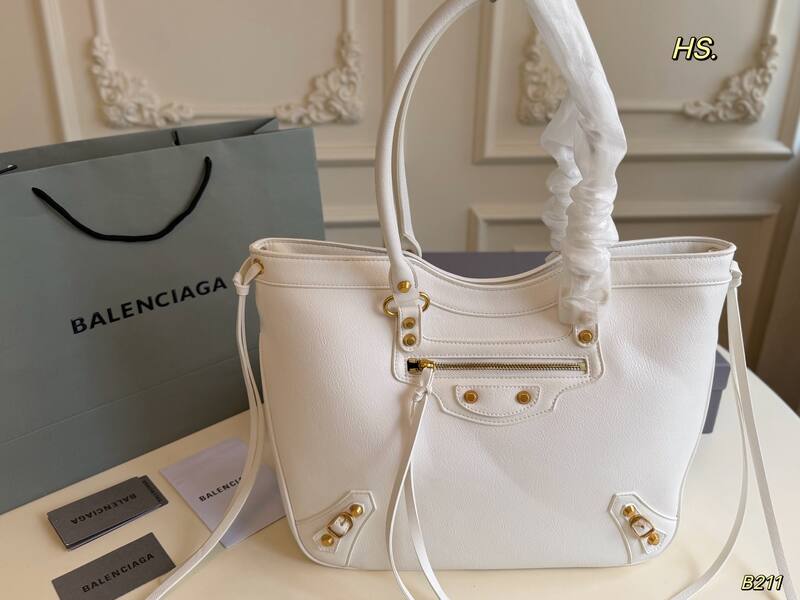 Balenciaga Brown shoulder bag — 1:1 Replica