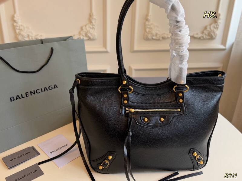 Balenciaga Brown shoulder bag — 1:1 Replica