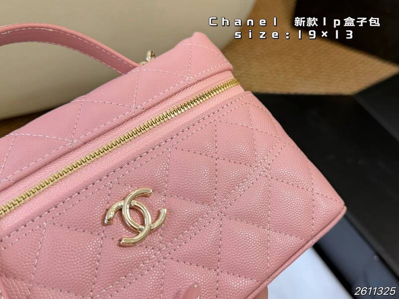 Chanel Pink 19x13 crossbody — Top Quality Replica