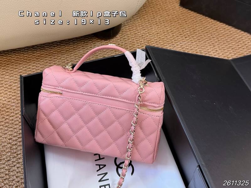 Chanel Pink 19x13 crossbody — Top Quality Replica
