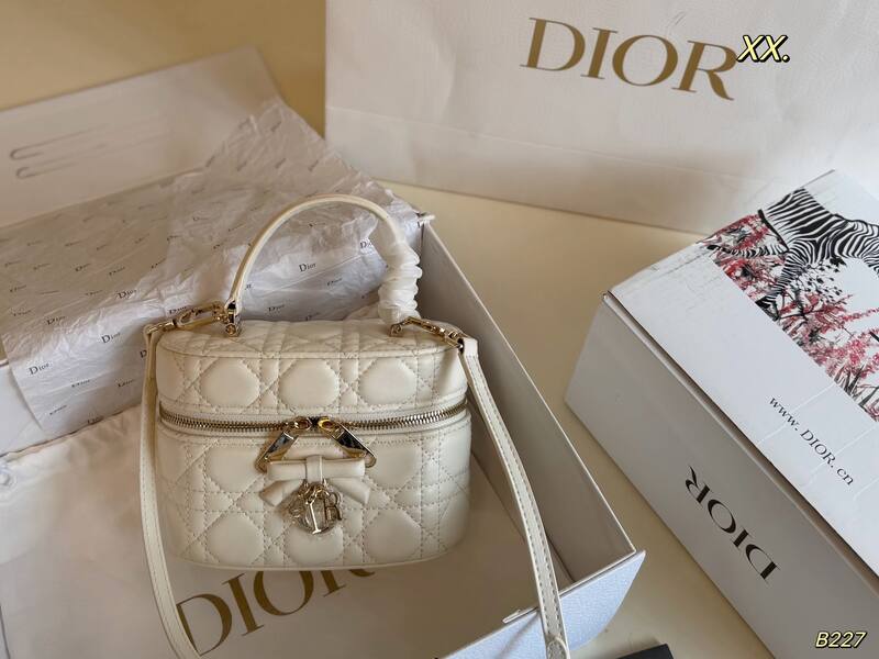 Dior Burgundy Quilted Leather crossbody — Top Quality Replica