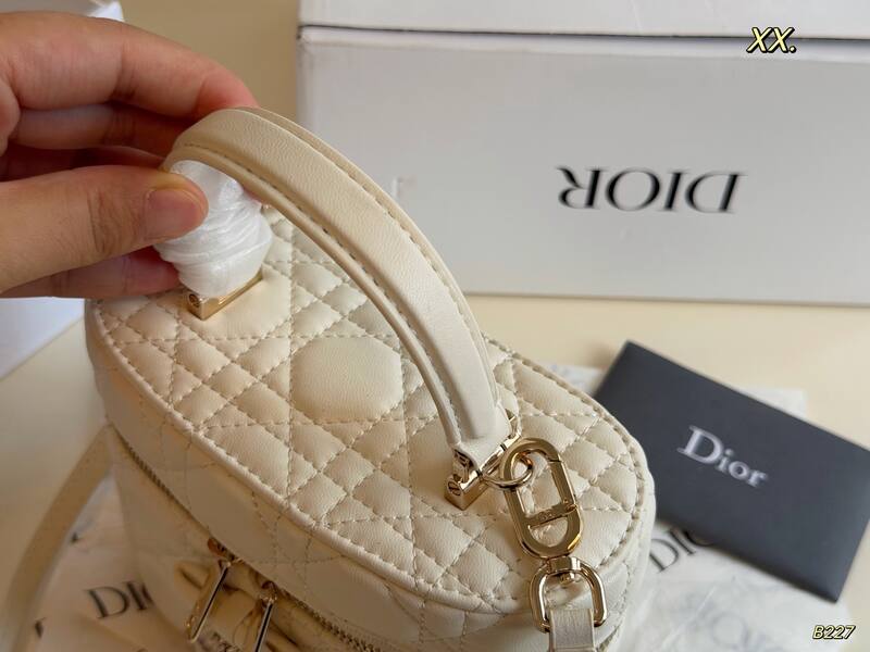 Dior Vanity White crossbody — 1:1 Replica