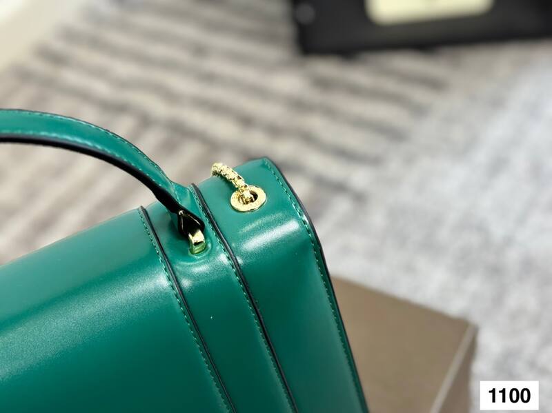 Bulgari shoulder bag — Top Quality Replica