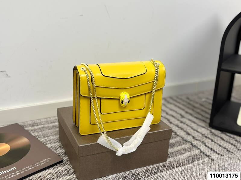 Bulgari shoulder bag — Top Quality Replica
