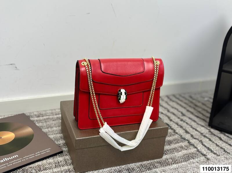 Bulgari shoulder bag — Top Quality Replica