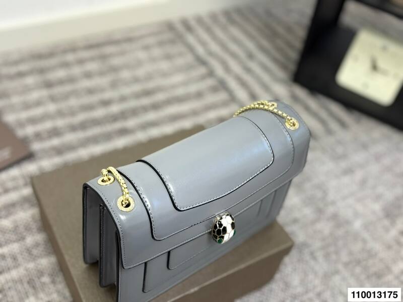 Bulgari shoulder bag — Premium Replica