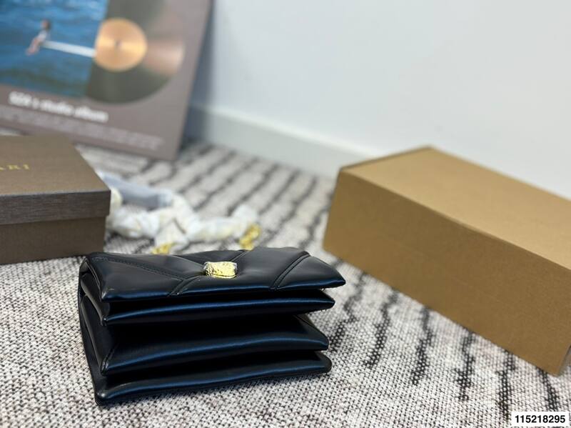 Bulgari shoulder bag — Premium Replica