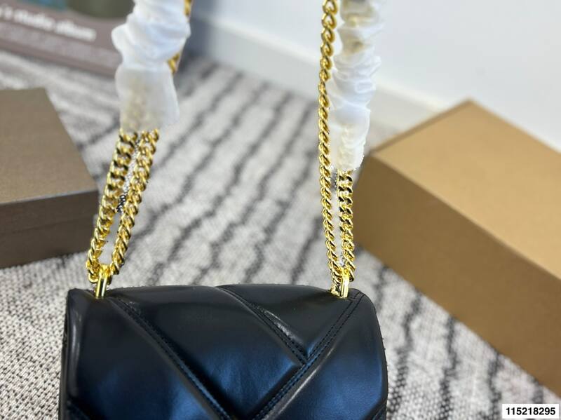Bulgari shoulder bag — Premium Replica