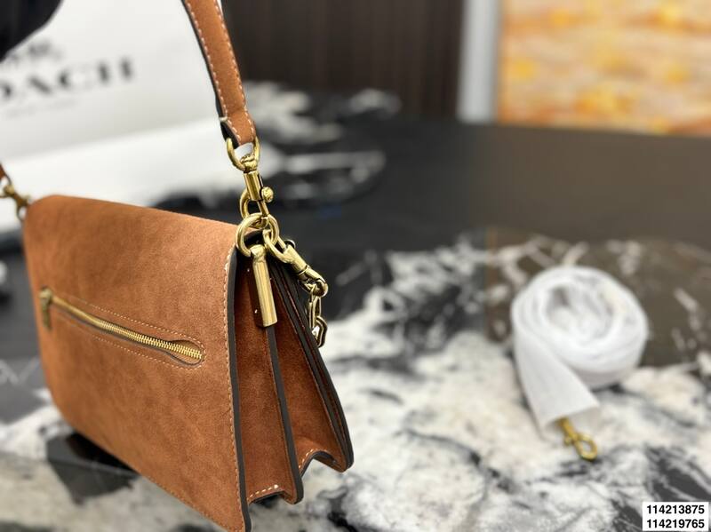 Coach Brown shoulder bag — Top Quality Replica