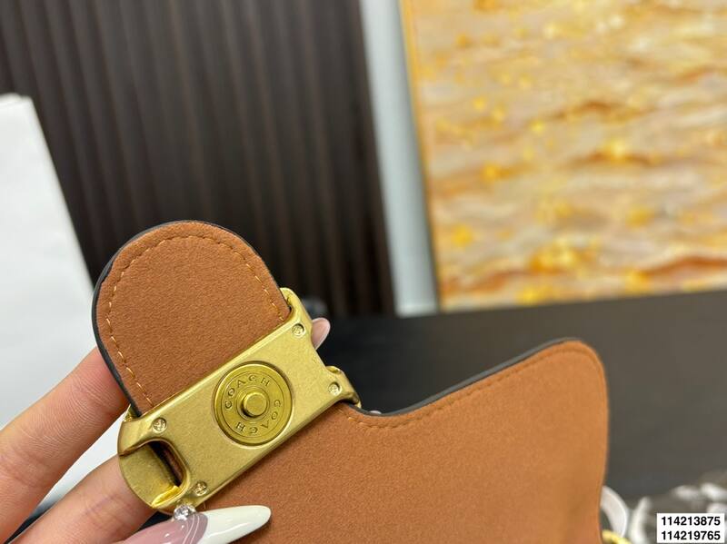 Coach Brown shoulder bag — Top Quality Replica