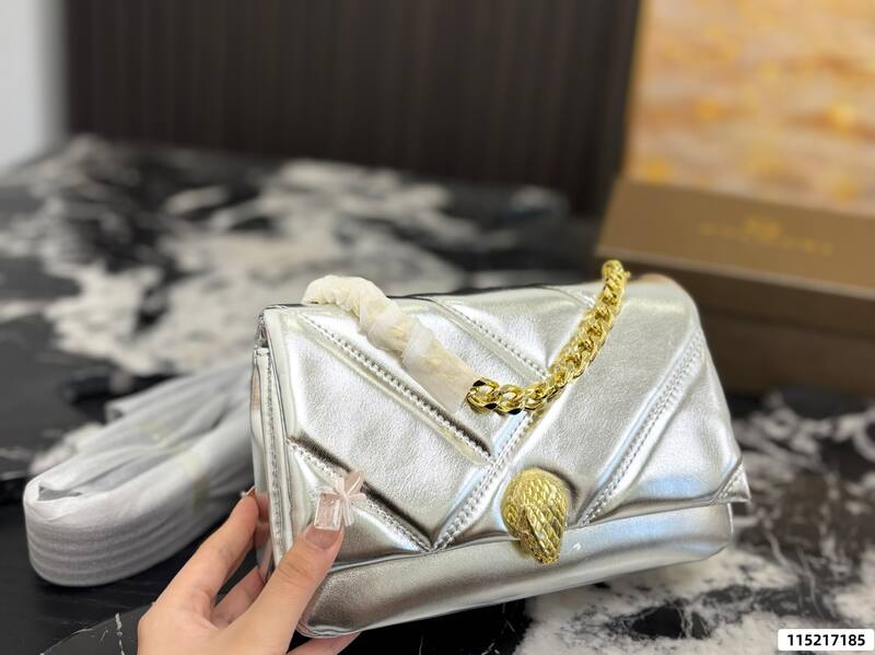 Bulgari shoulder bag — AAA Quality Replica