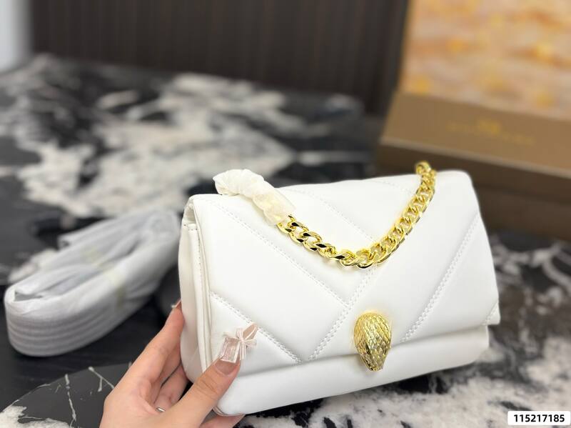 Bulgari shoulder bag — AAA Quality Replica