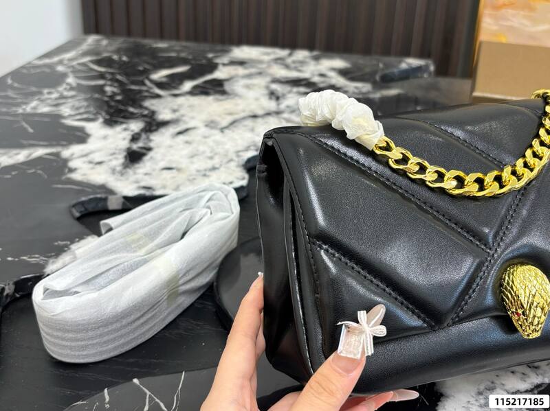 Bulgari shoulder bag — Top Quality Replica