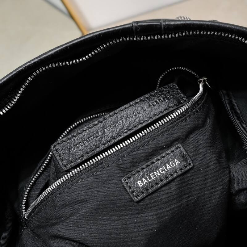 Balenciaga Le Cagole Black shoulder bag — AAA Quality Replica