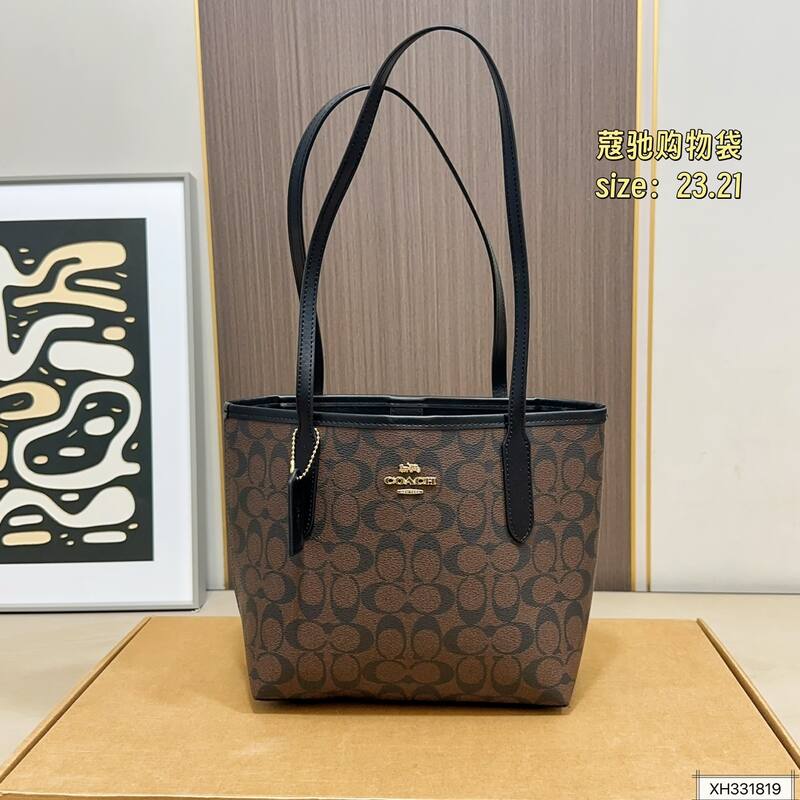 Coach Monogram tote — Premium Replica