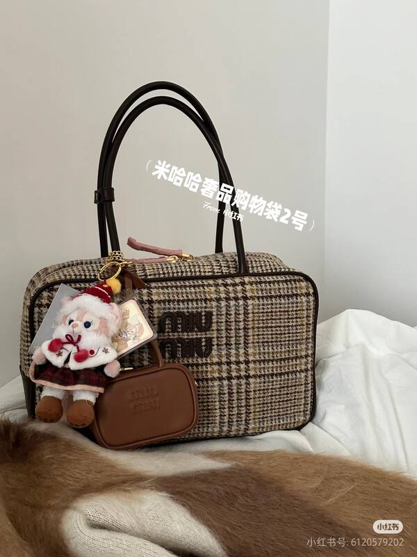 Miu Miu Brown shoulder bag — Top Quality Replica
