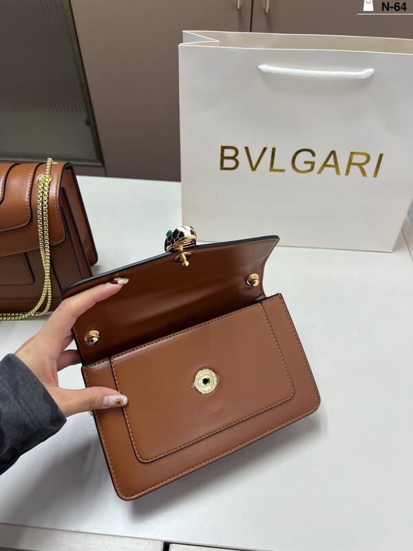 Bulgari 25x18x10cm shoulder bag — AAA Quality Replica