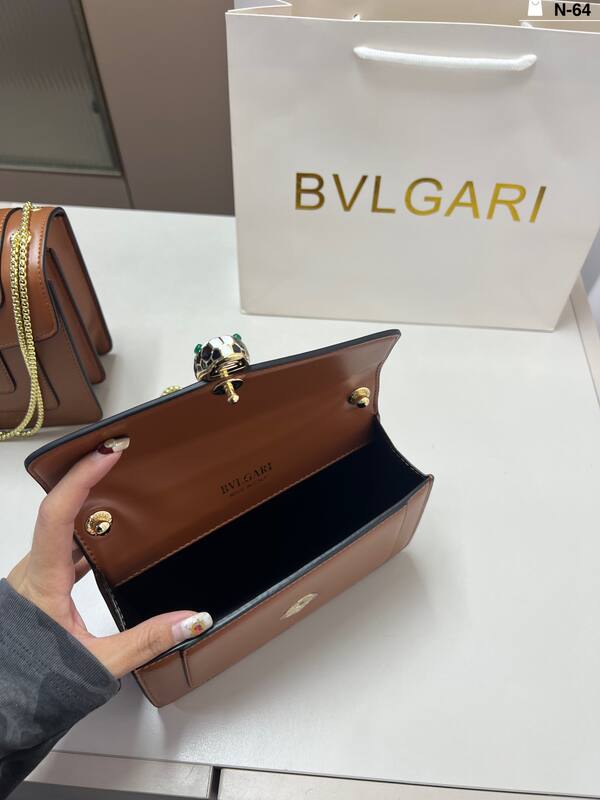 Bulgari 25x18x10cm shoulder bag — AAA Quality Replica