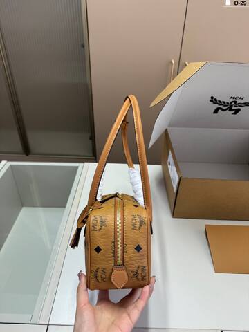 MCM Visetos 25x18x10cm shoulder bag Premium Replica