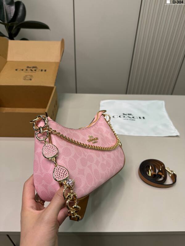 Coach Brown shoulder bag — Premium Replica