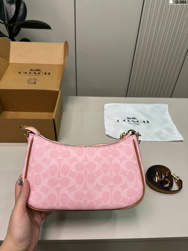 Coach Brown shoulder bag — Premium Replica