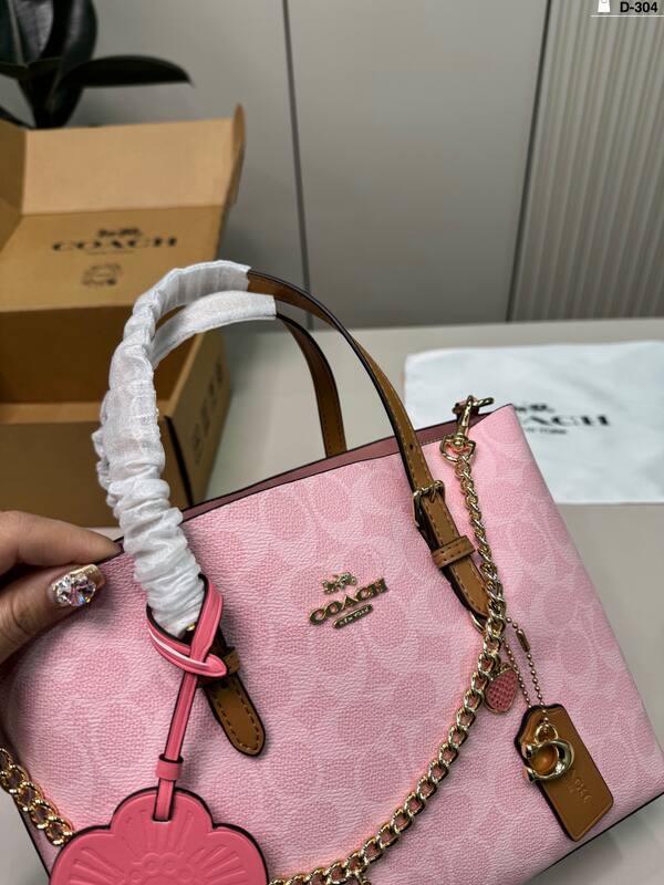Coach Brown shoulder bag — 1:1 Replica