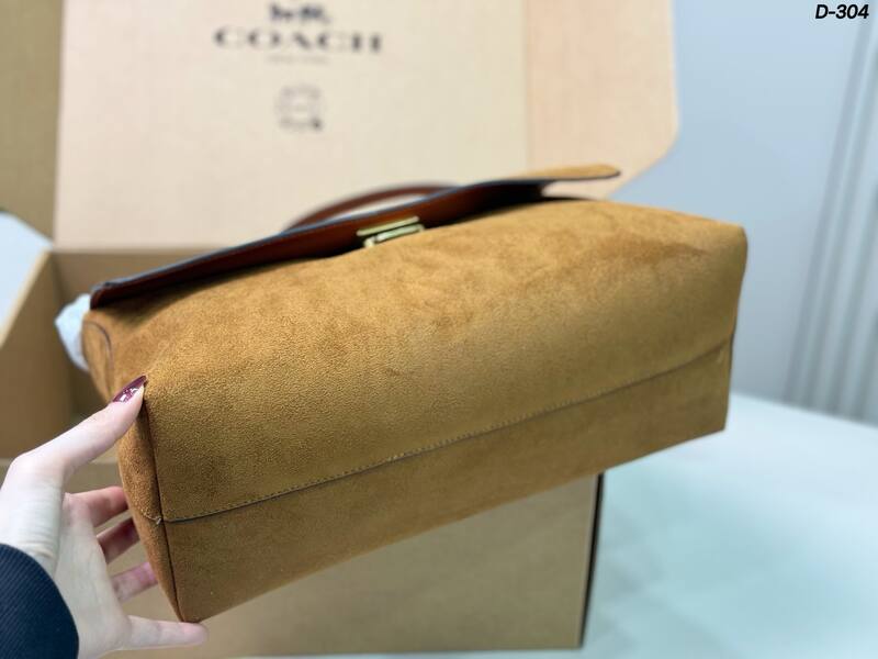 Coach Brown 40x30x16cm shoulder bag — Top Quality Replica