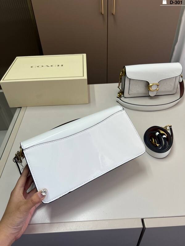 Coach White 25x18x10cm shoulder bag — Premium Replica