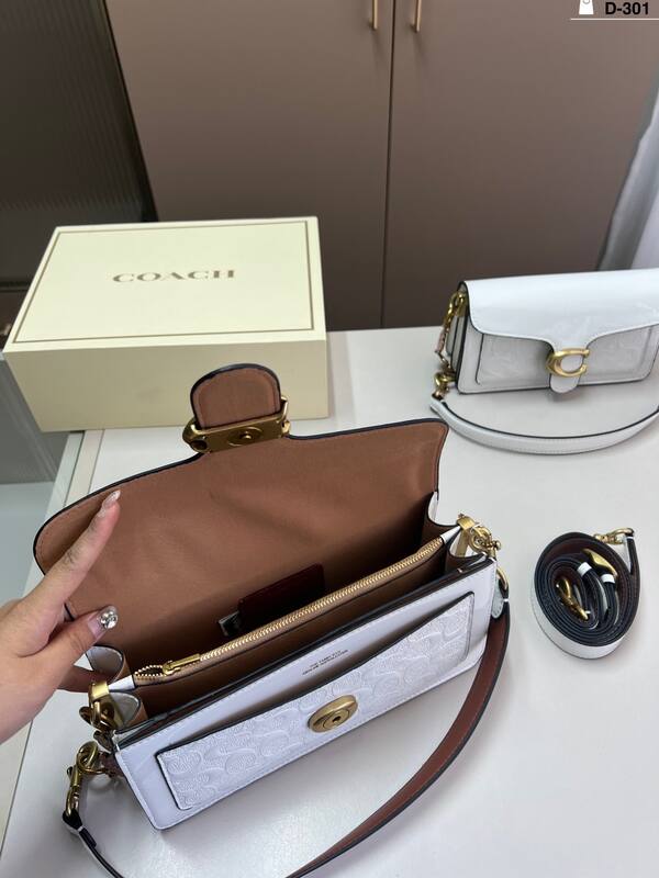 Coach White 25x18x10cm shoulder bag — Premium Replica